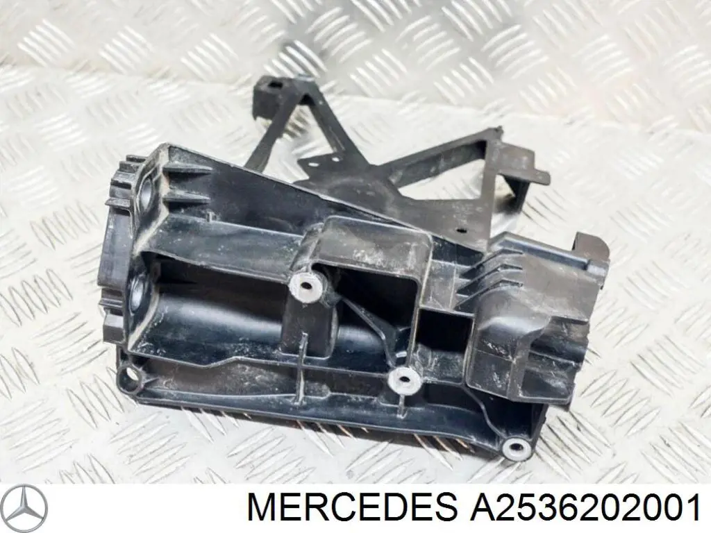 Поперечки багажника даху, комплект Mercedes A2536202001 ціна, від 63.34 USD