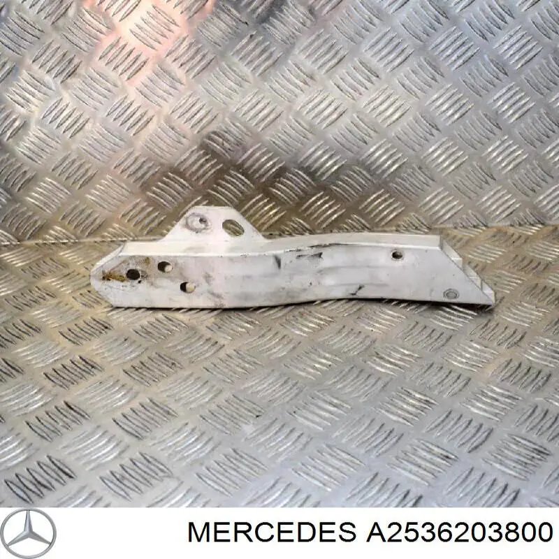 Шина бампера переднього Mercedes A2536203800 ціна, від 49.21 USD