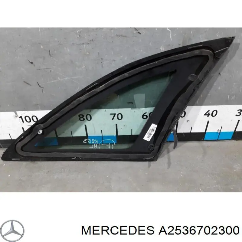 A2536702300 Mercedes Скло багажного відсіку, ліве