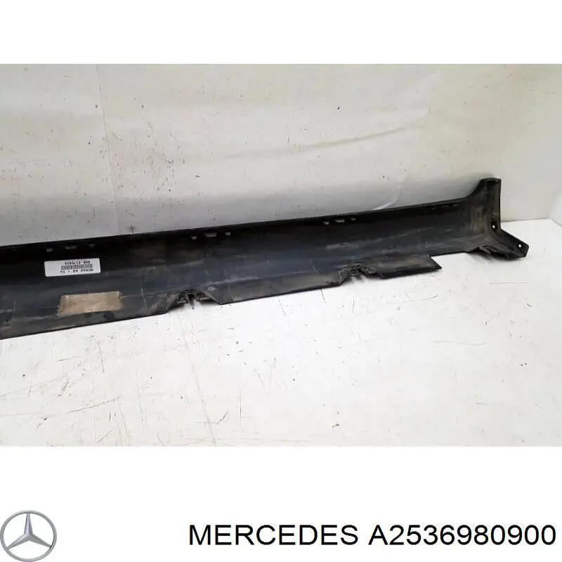 Накладка зовнішня (молдинг) порога, лівий Mercedes A2536980900 ціна, від 38.01 USD