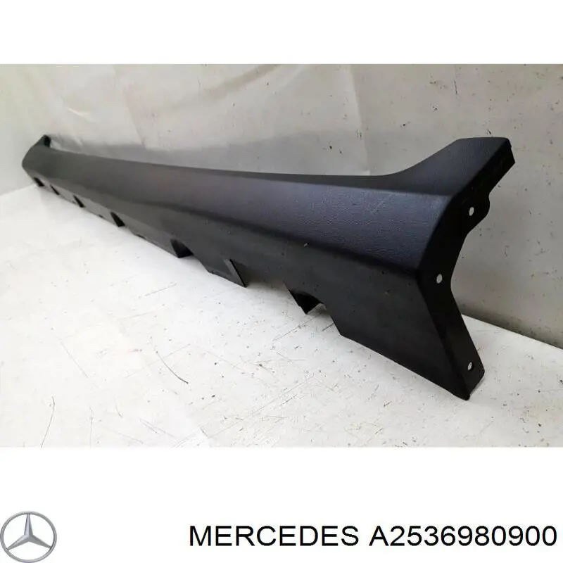 Купити A2536980900 Mercedes Накладка зовнішня (молдинг) порога, лівий