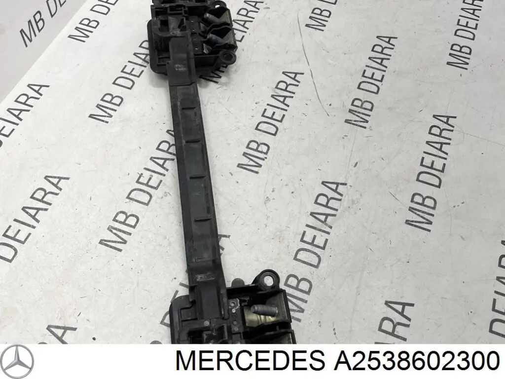 Форсунка омивача V30080037 Vemo