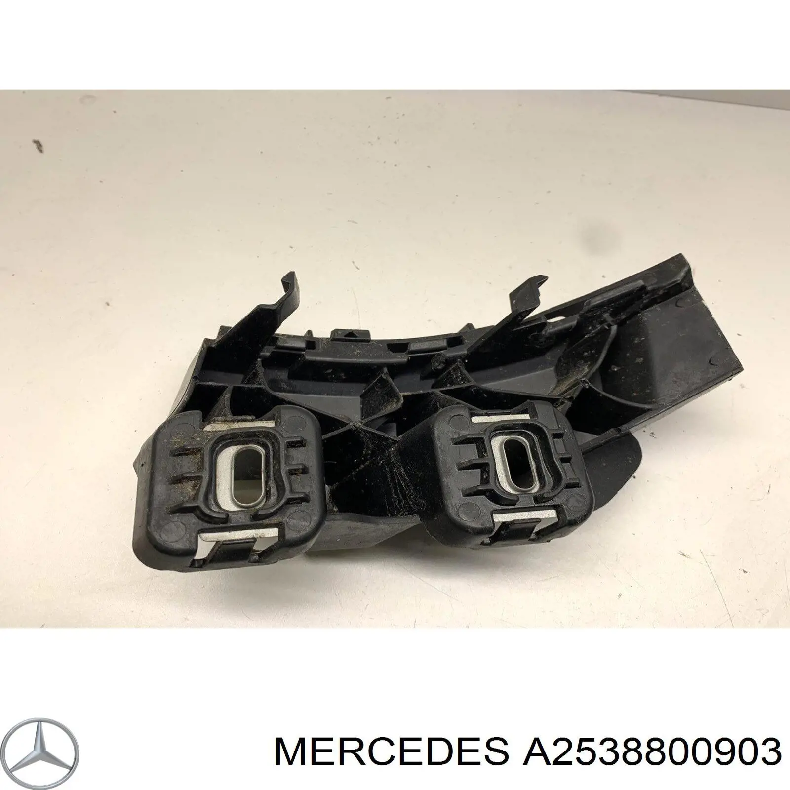 Кронштейн бампера заднього, лівий A2538800903 Mercedes