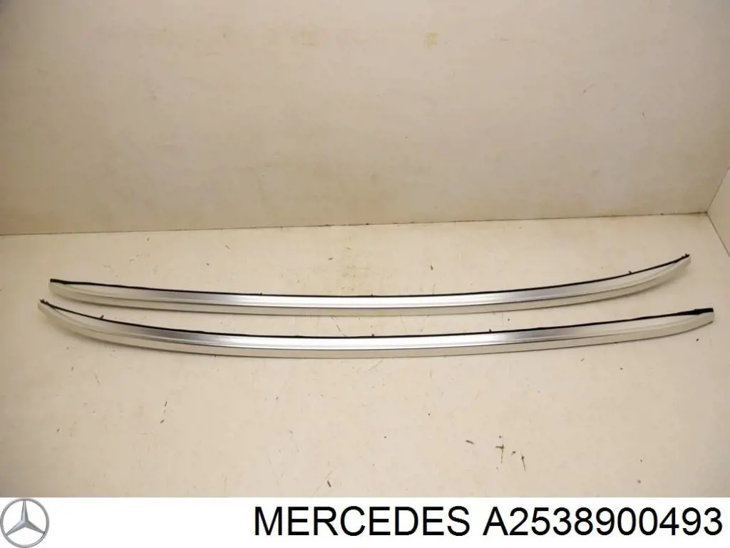 Рейлінг даху правий Mercedes A2538900493 ціна, від 69.67 USD