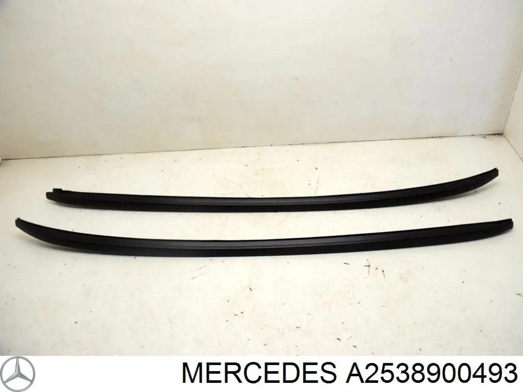 Рейлінг даху правий A2538900493 Mercedes