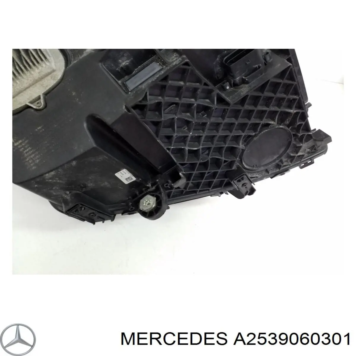  Mercedes A2539060301 ціна, від 417.61 USD