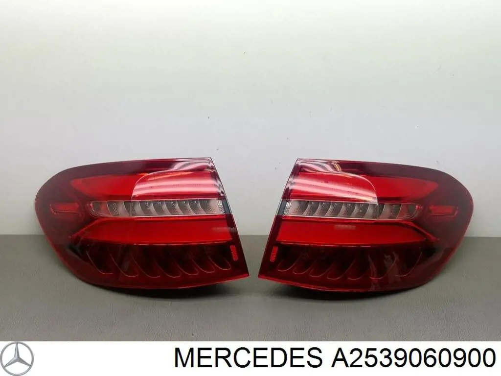 Ліхтар задній лівий Mercedes A2539060900 ціна, від 216.59 USD
