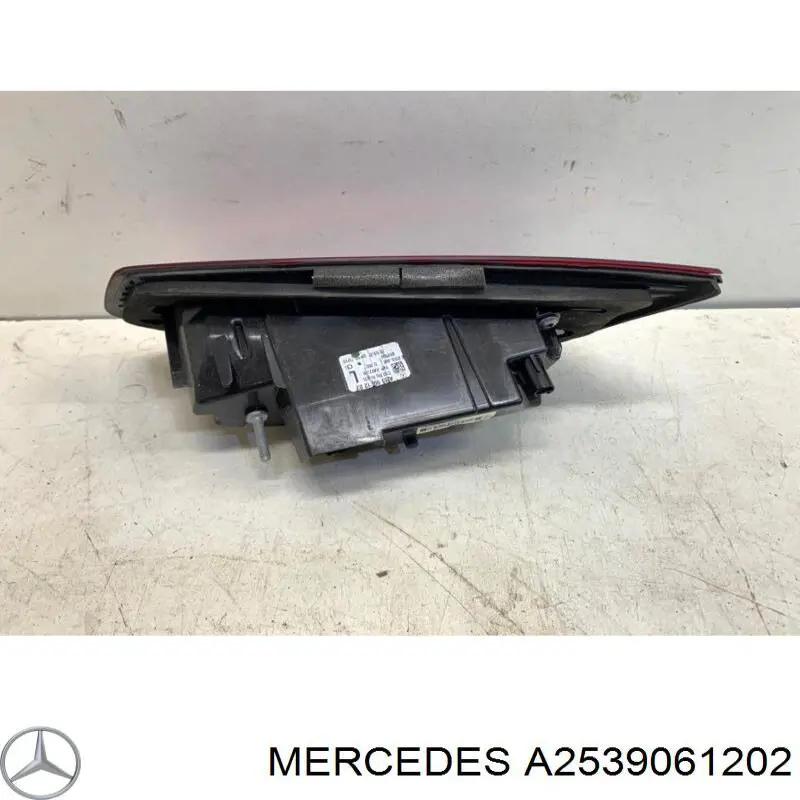  Mercedes A2539061202 ціна, від 243.93 USD