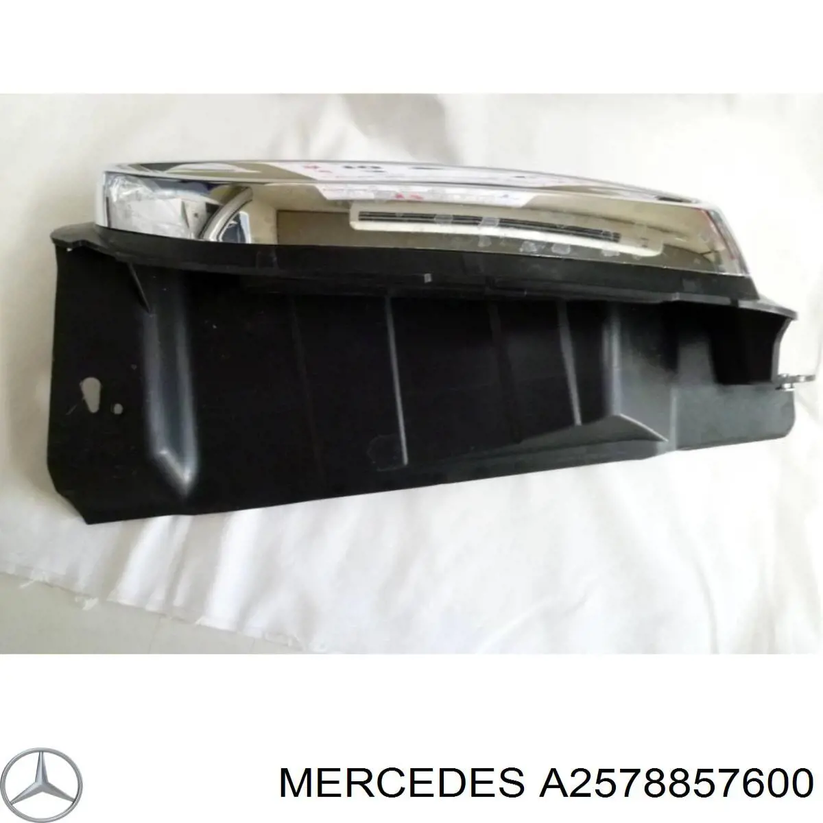 A2578857600 Mercedes 