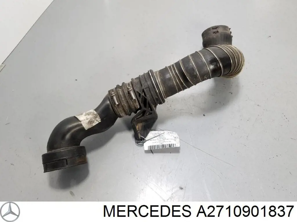 Шланг/патрубок интеркуллера A2710901837 Mercedes
