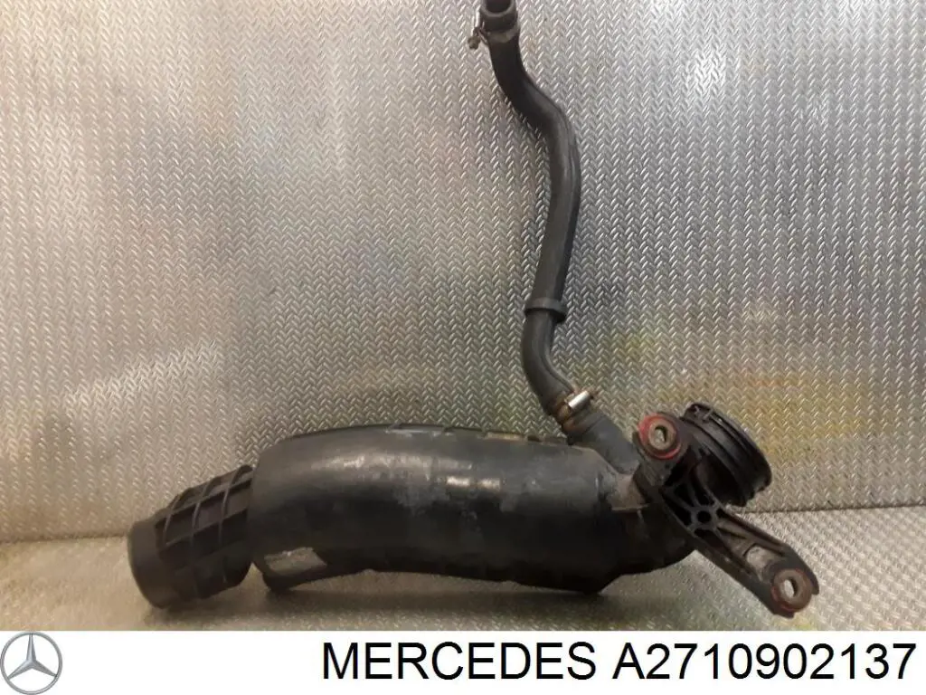 Патрубок повітряний, вихід з турбіни (наддув) Mercedes A2710902137 ціна, від 25.34 USD