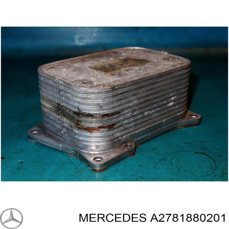 Радіатор масляний A2781880201 Mercedes