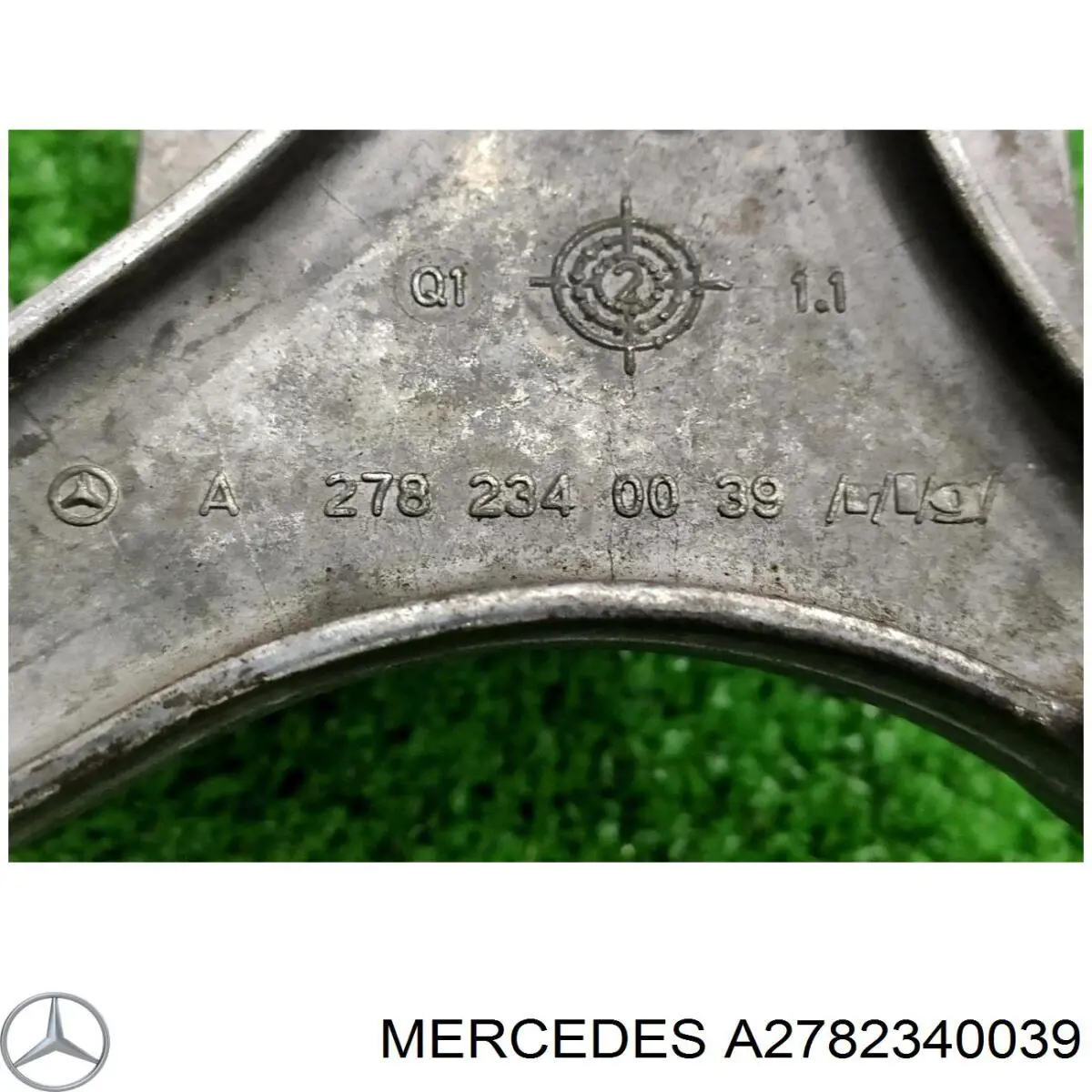 Кронштейн паразитного ролика привідного ременя Mercedes A2782340039 ціна, від 15.75 USD