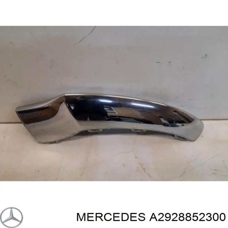 A2928852300 Mercedes Переднє ікло бампера