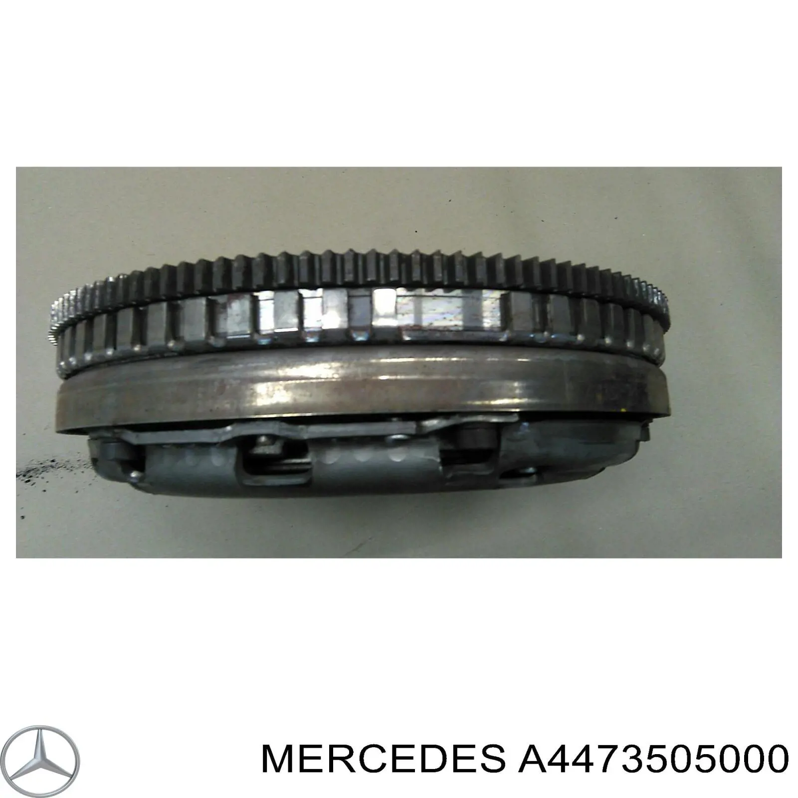 Цапфа - поворотний кулак задній, правий Mercedes A4473505000 ціна, від 66.76 USD