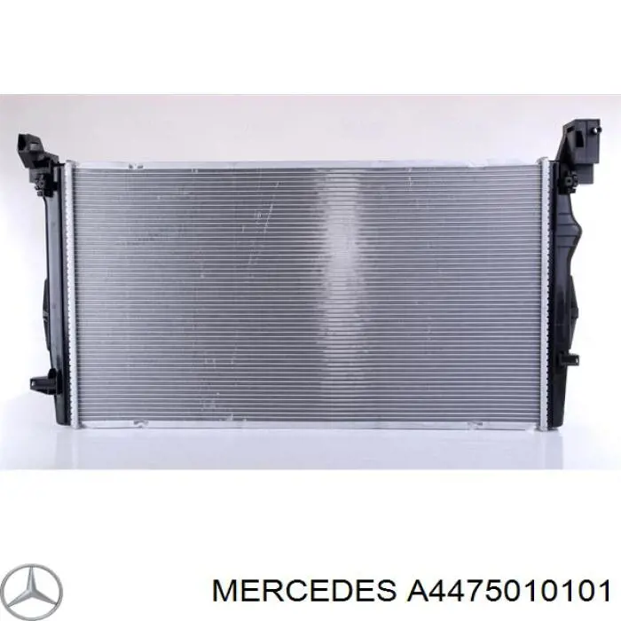 A4475010101 Mercedes Радіатор охолодження двигуна