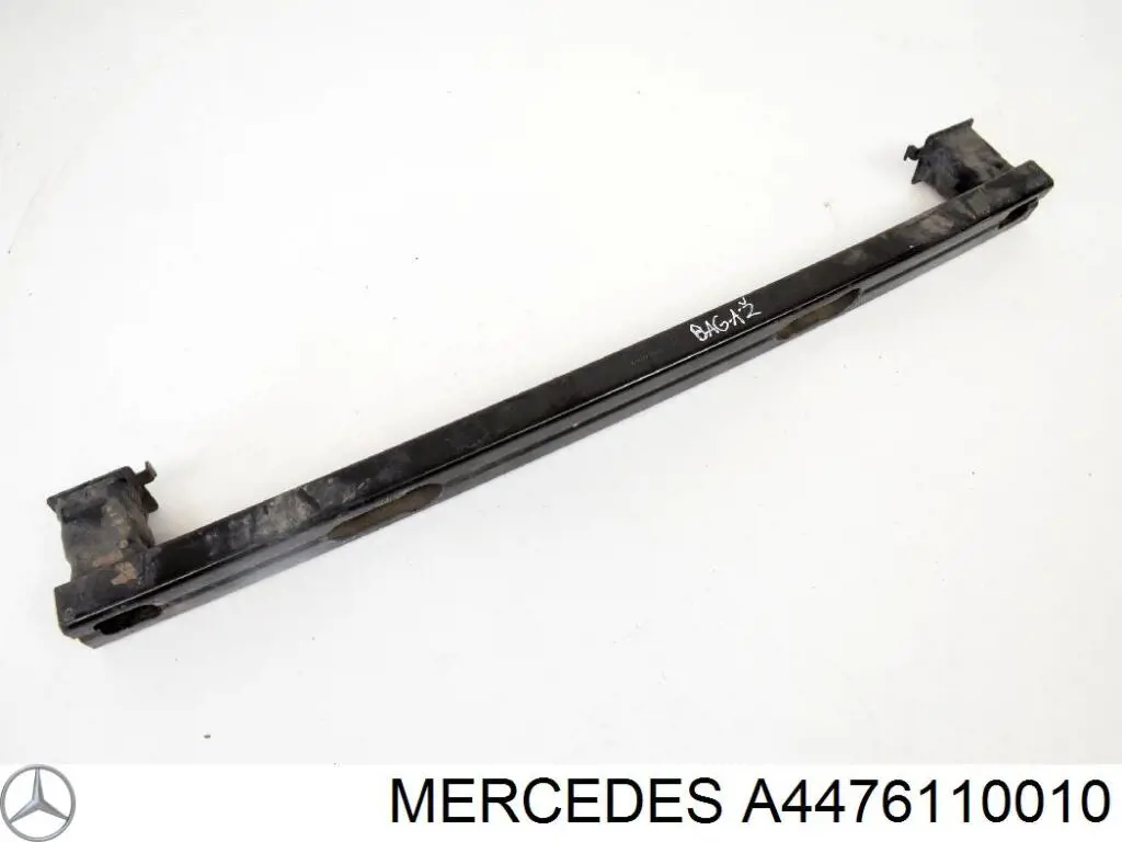 A4476110010 Mercedes Шина бампера заднього