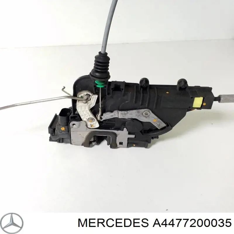 A4477200035 Mercedes Замок водійських дверей