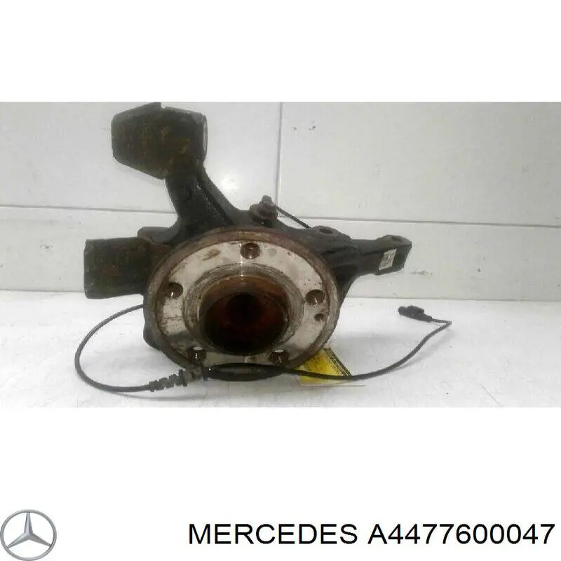 Купити A4477600047 Mercedes Ролик двері бічної/зсувної, лівий верхній