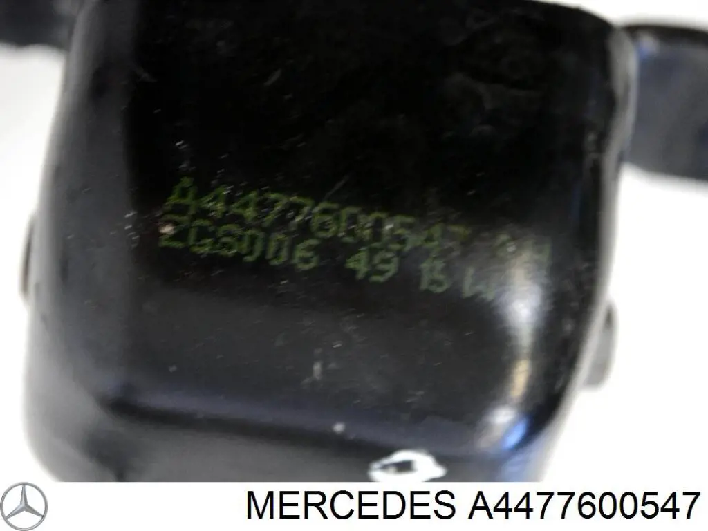 Купити A4477600547 Mercedes Ролик двері бічної/зсувної, правий центральний