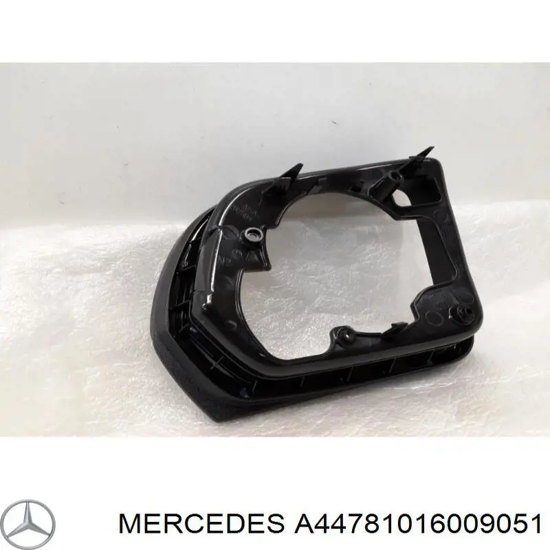 A44781016009051 Mercedes 