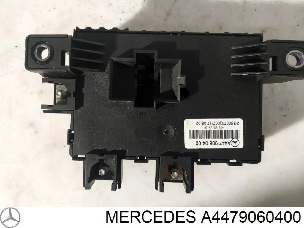 Купити A4479060400 Mercedes Корпус запобіжників