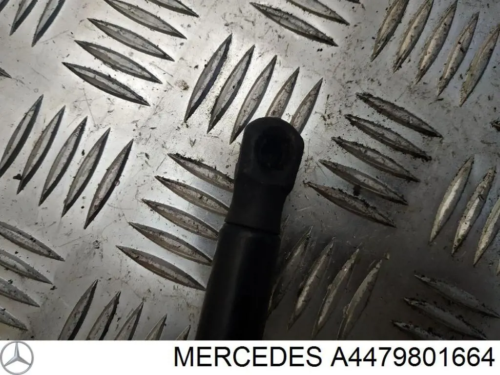 Амортизатор капота A4479801664 Mercedes