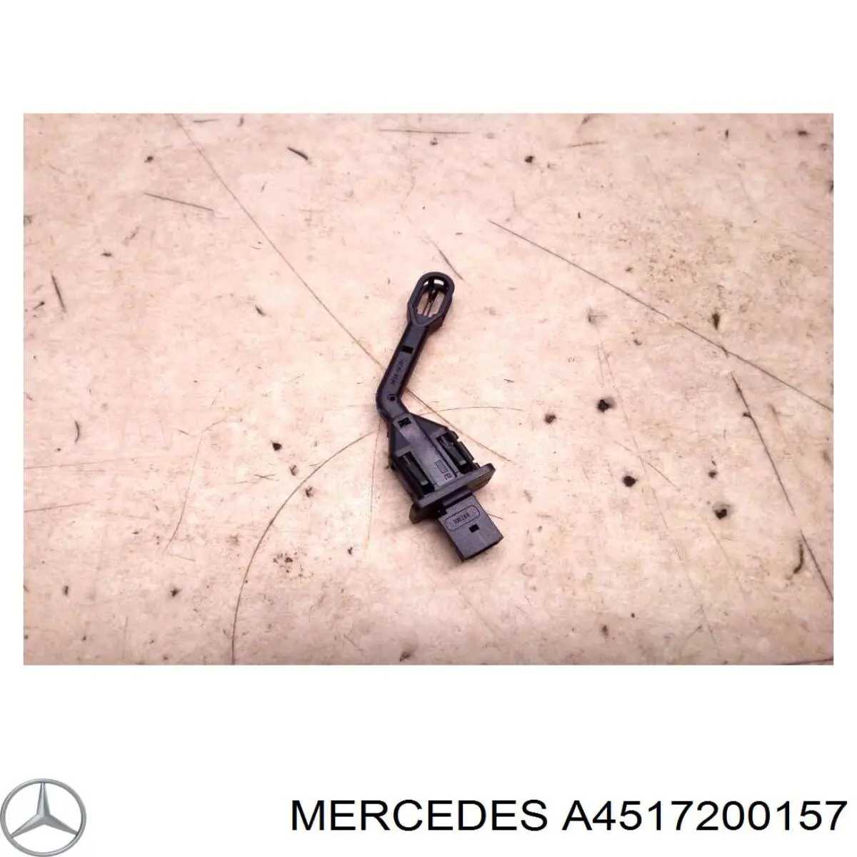 Скло багажника, ліве Mercedes A4517250300 ціна, від 88.33 USD