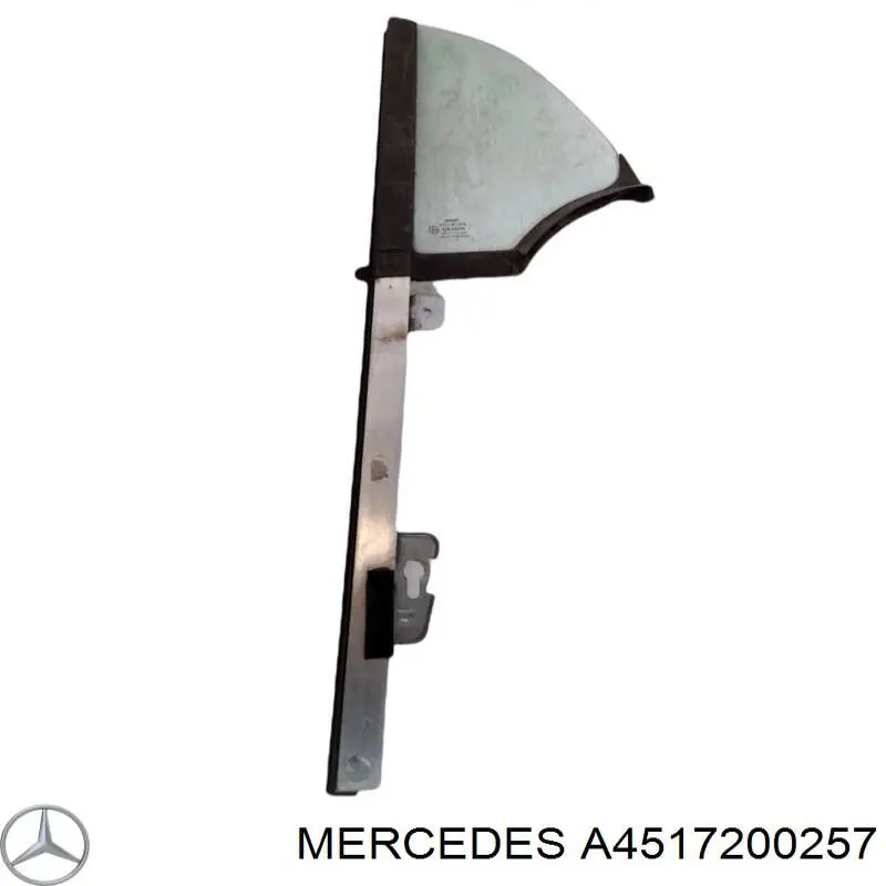Купити A4517250400 Mercedes Скло багажного відсіку, праве