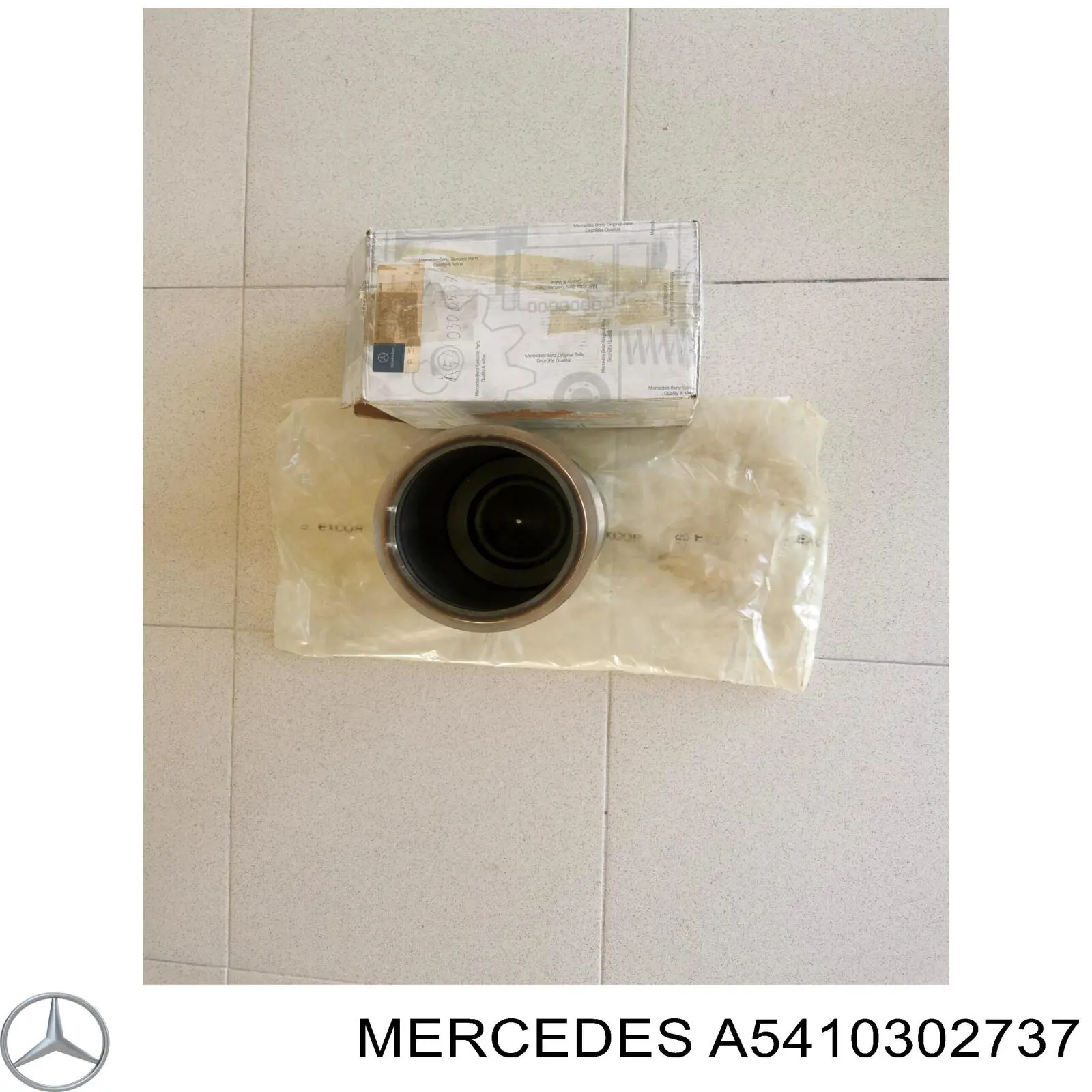 Комплект поршневий (поршень + гільза) A5410302737 Mercedes