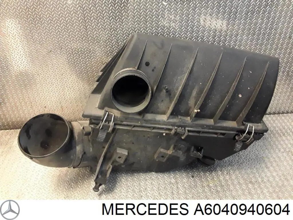 Повітряний фільтр A6040940604 Mercedes