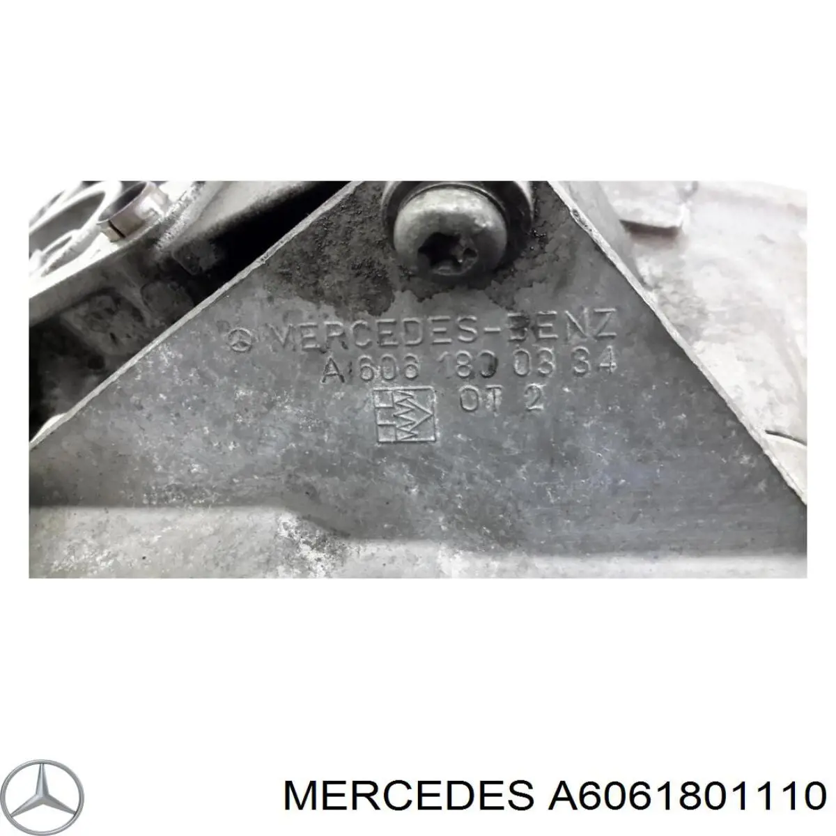 6061801110 Mercedes корпус масляного фільтра