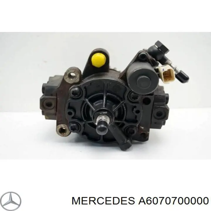 Паливний насос високого тиску A6070700000 Mercedes