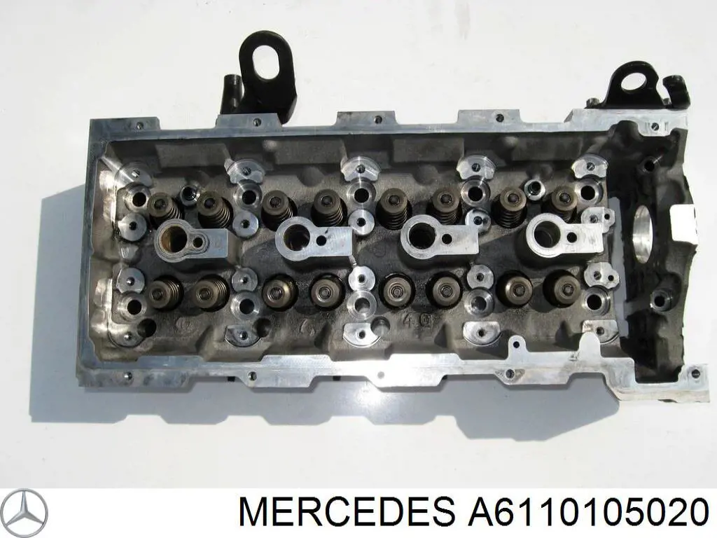 ГБЦ A6110105020 Mercedes