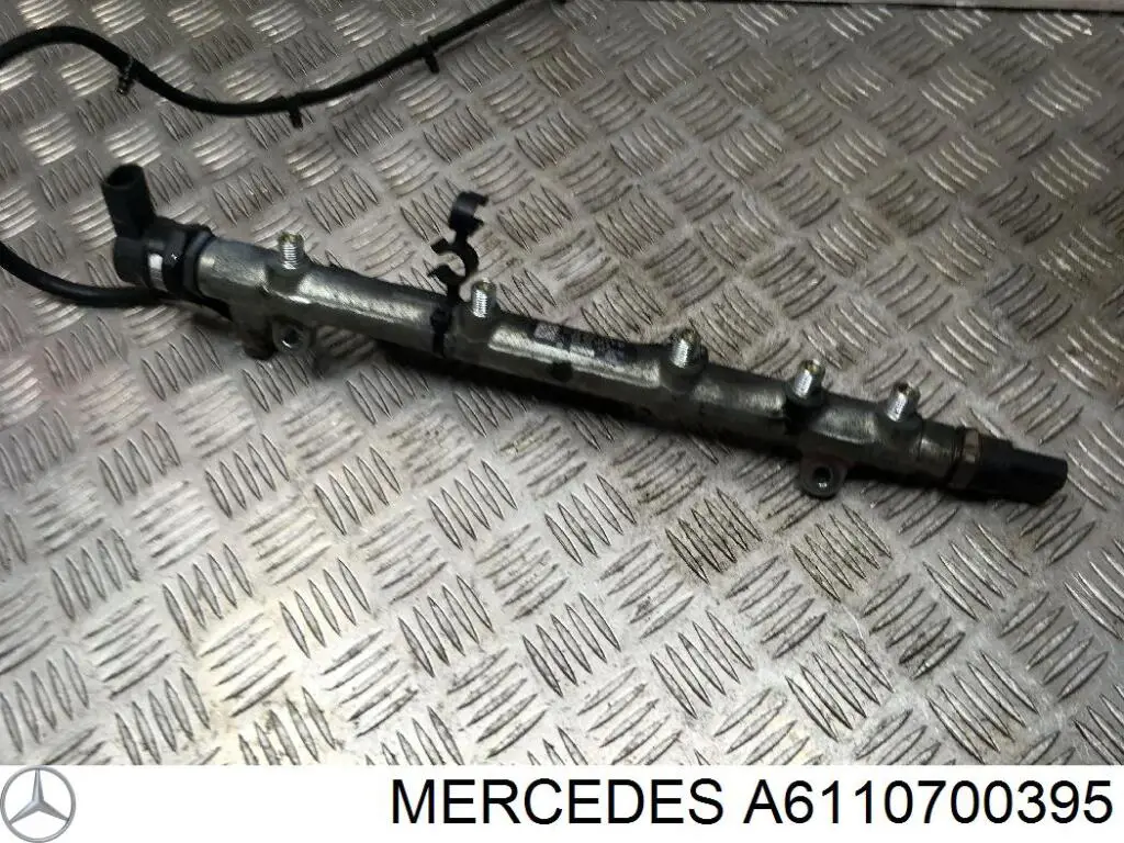 A6110700395 Mercedes розподільник палива