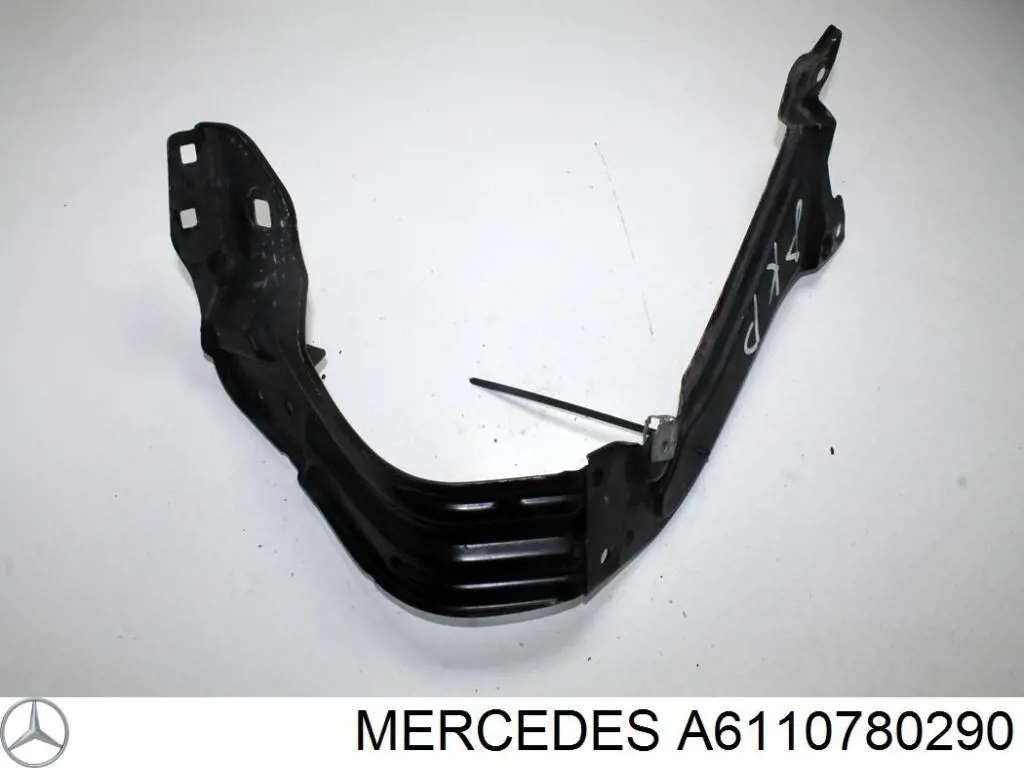 Ресивер вакуумний двигун Mercedes A6110780290 ціна, від 12.67 USD