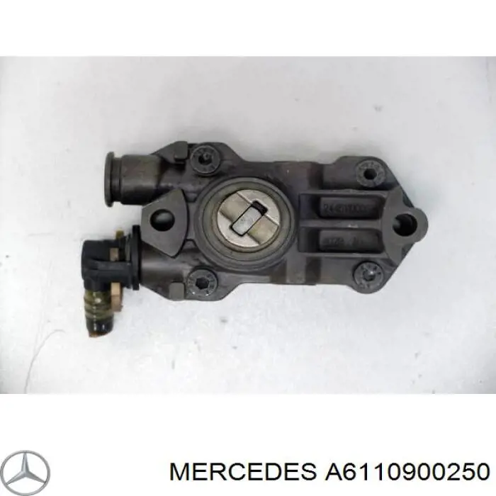 A6110900250 Mercedes паливний насос, механічний