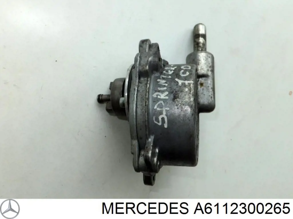 Насос вакуумний Mercedes A6112300265 ціна, від 12.21 USD