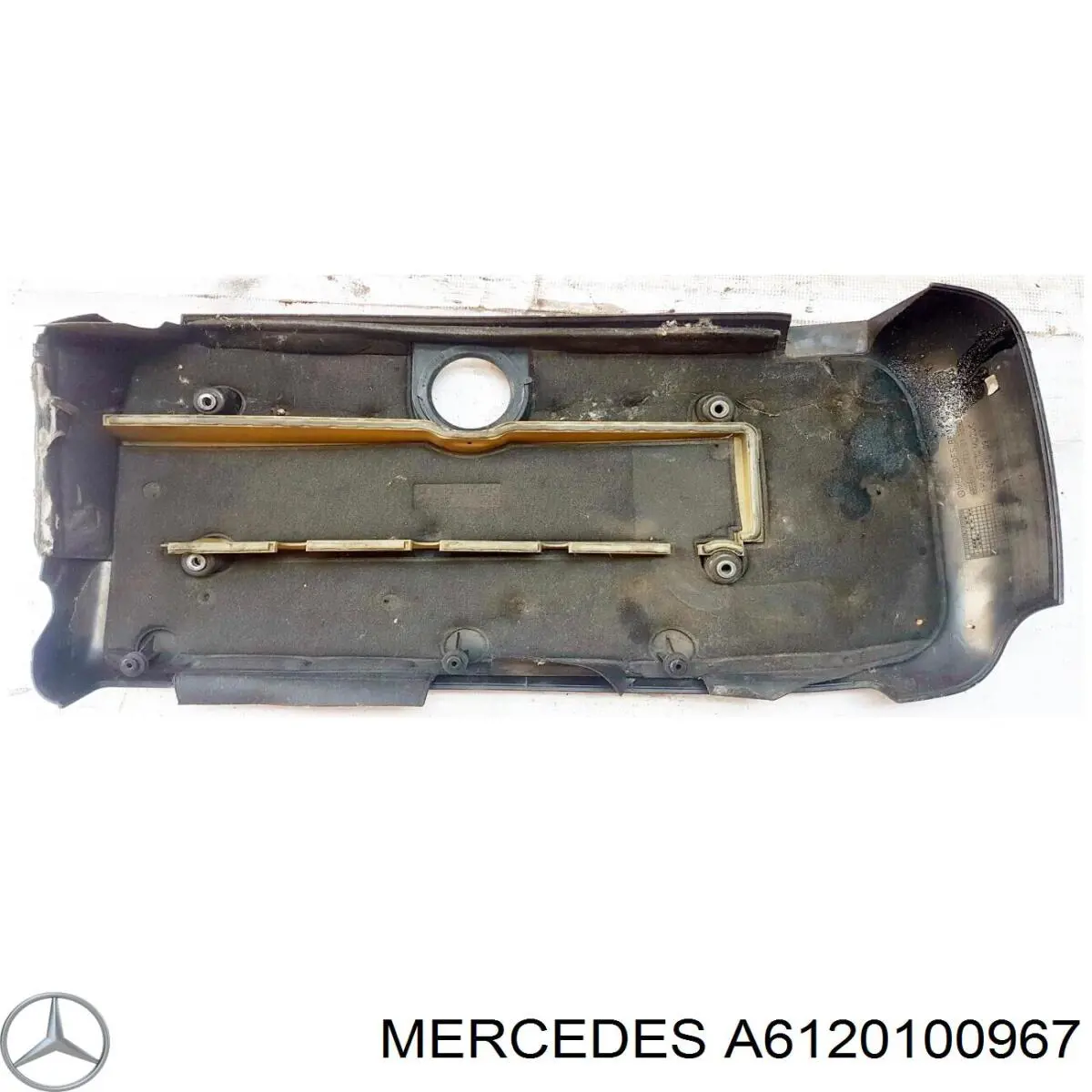 A6120100967 Mercedes Екран двигуна