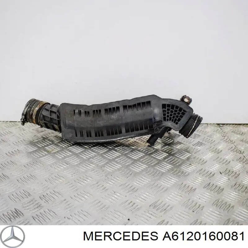 Трубка картера повітряна Mercedes A6120160081 ціна, від 10.14 USD