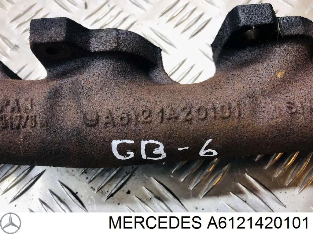 Колектор випускний A6121420101 Mercedes