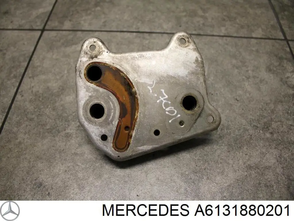 A6131880201 Mercedes радіатор масляний