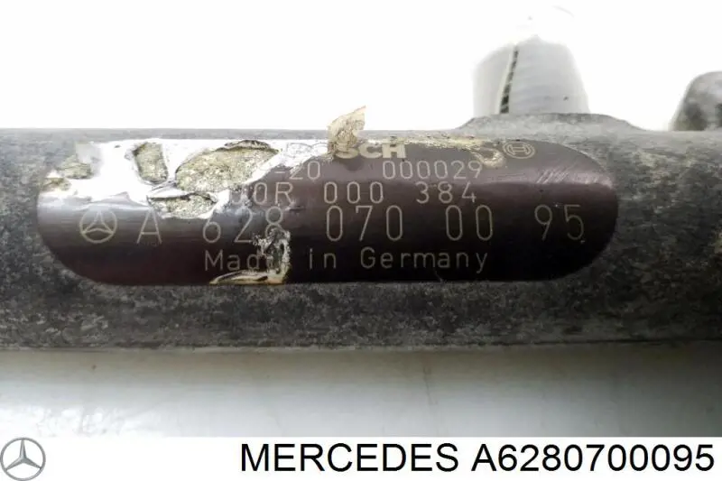 A6280700095 Mercedes Розподільник палива (рампа) правий