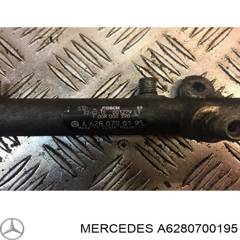 A6280700195 Mercedes Розподільник палива (рампа) лівий
