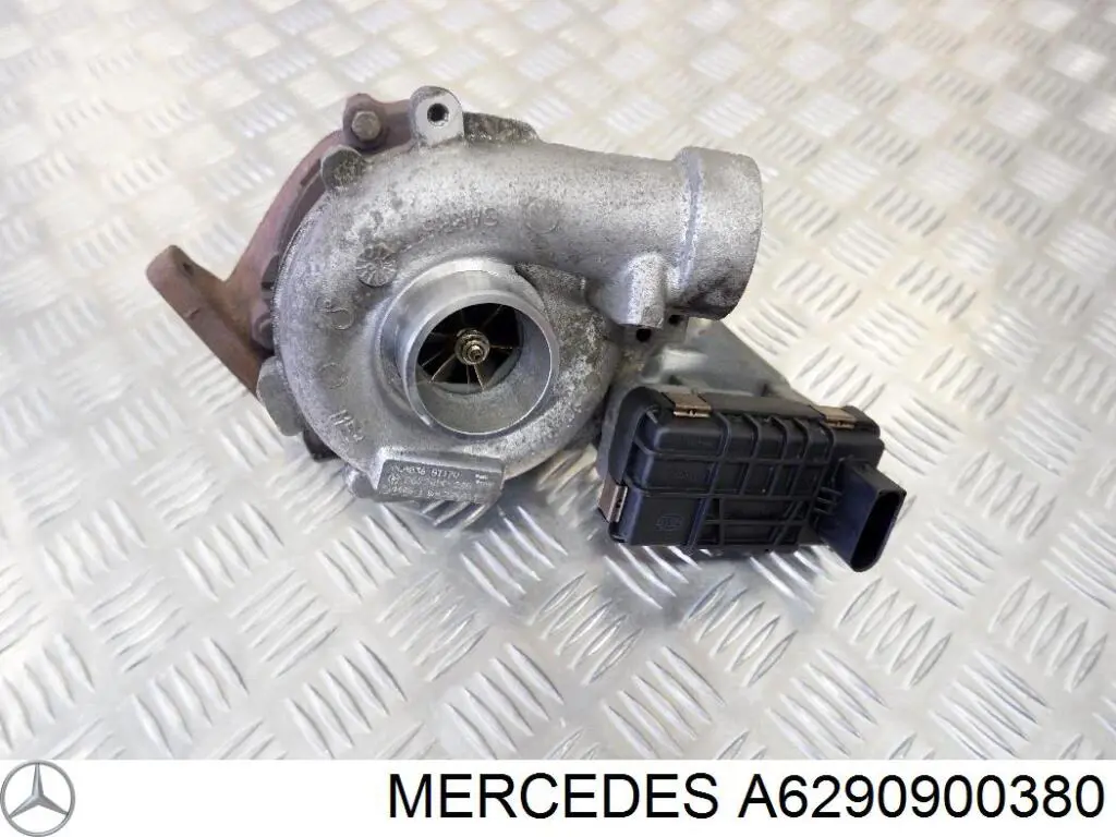 Турбіна Mercedes A6290900380 ціна, від 357.42 USD