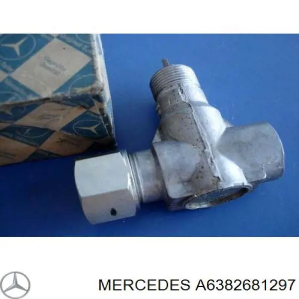 Чохол на важіль перемикання Mercedes A6382681297 ціна, від 11.70 USD