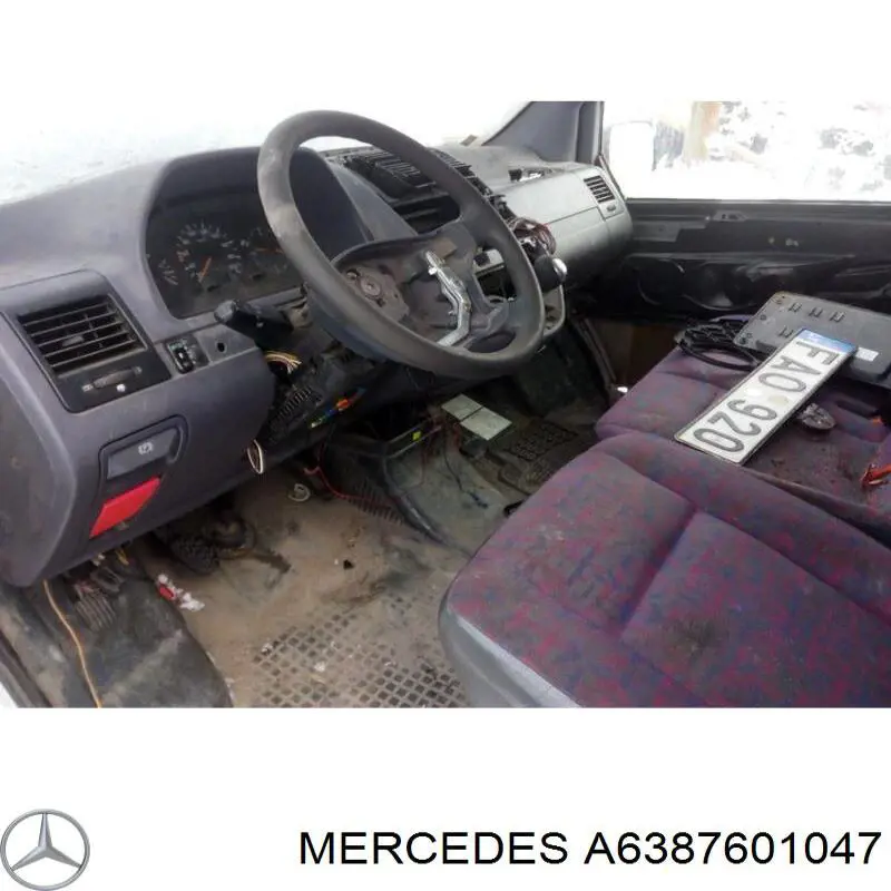 A6387601047 Mercedes Ролик двері бічної/зсувної, правий нижній