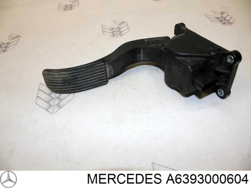 Купити A6393000604 Mercedes Педаль газу