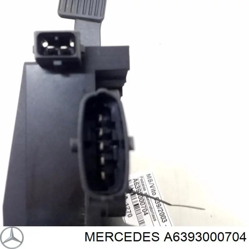 Підаль газу Mercedes A6393000704 ціна, від 19.38 USD