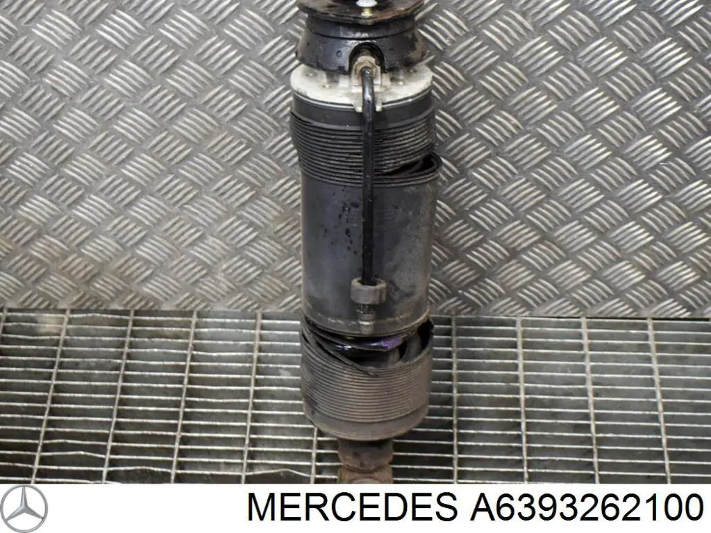 Купити A6393262100 Mercedes Стійка амортизатора задня